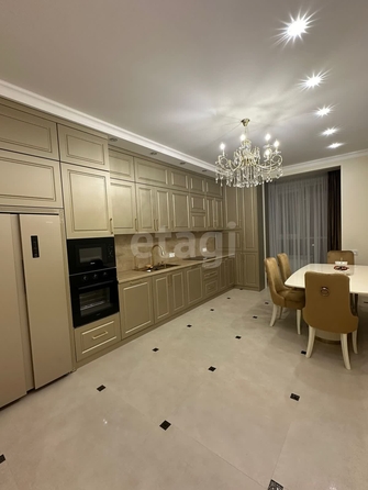 
   Продам 3-комнатную, 115 м², Ленина ул, 423/1

. Фото 2.