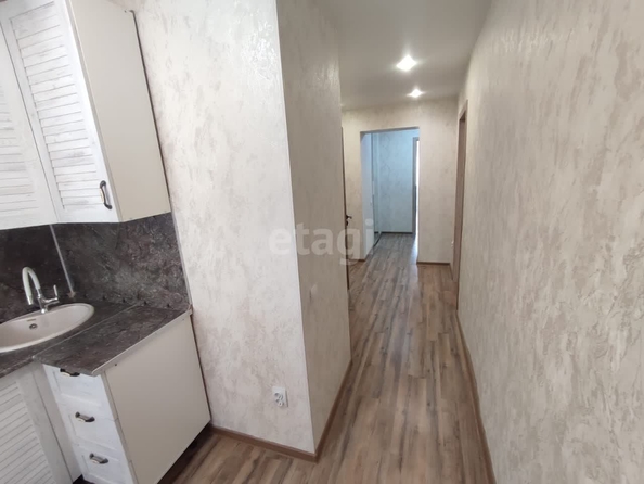 
   Продам 3-комнатную, 62 м², Мира ул, 404

. Фото 14.