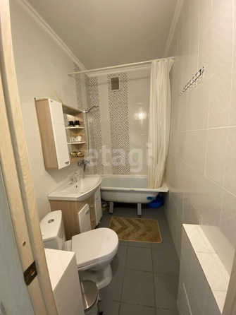 
   Продам 1-комнатную, 39.9 м², Ленина ул, 206/4

. Фото 7.