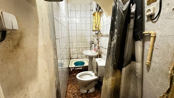 
   Продам 2-комнатную, 26 м², Артема ул, 39

. Фото 6.