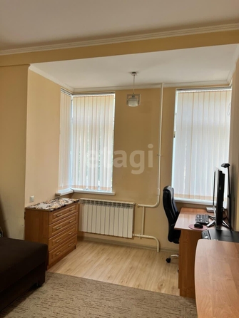 
   Продам 1-комнатную, 48 м², М.Морозова ул, 90а

. Фото 19.