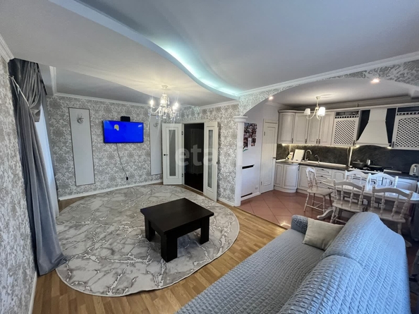 
   Продам 4-комнатную, 86 м², Ленина ул, 270а

. Фото 3.