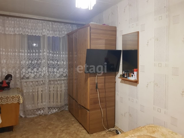 
   Продам 3-комнатную, 55.7 м², Серова ул, 8

. Фото 2.