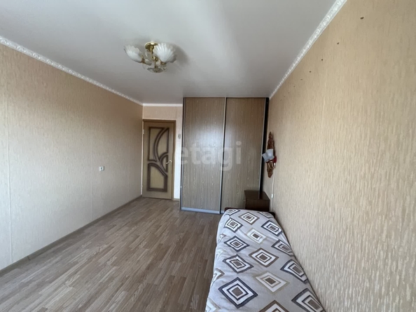 
   Продам 3-комнатную, 67.9 м², Серова ул, 480

. Фото 2.