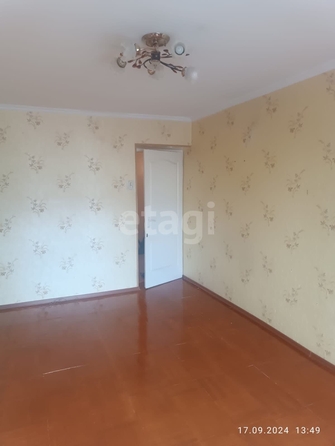 
   Продам 3-комнатную, 62 м², Дзержинского ул, 188

. Фото 9.