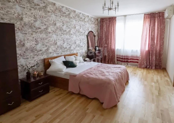 
   Продам 4-комнатную, 140 м², Мира ул, 460/3

. Фото 7.