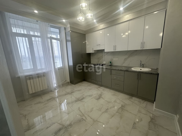 
   Продам 2-комнатную, 49.5 м², Матрёны Наздрачёвой ул, 7

. Фото 1.