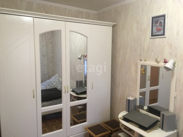 
   Продам 2-комнатную, 42.3 м², 50 лет ВЛКСМ ул, 3/4

. Фото 2.