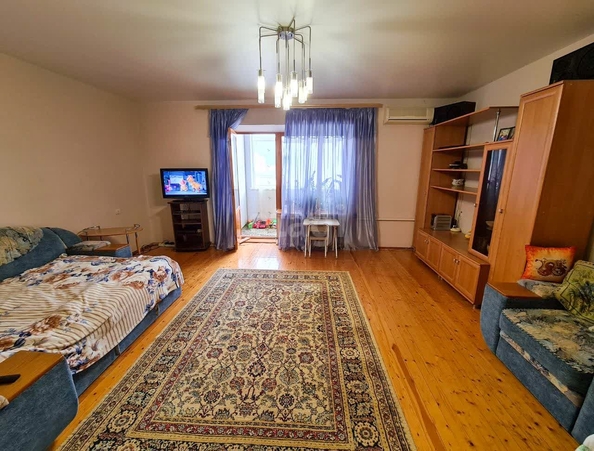 
   Продам 2-комнатную, 74.3 м², Серова ул, 470/3

. Фото 8.