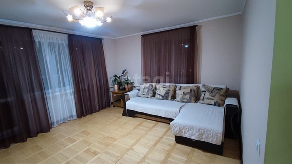 
  Сдам в аренду 2-комнатную квартиру, 60 м², Ставрополь

. Фото 2.