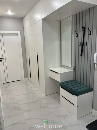 
  Продается 2-комн. квартира 64.7 м². Фото 1.