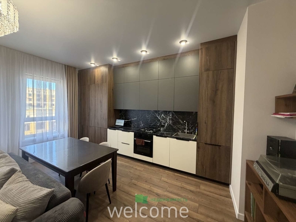 
  Продается 3-комн. квартира 82 м². Фото 1.