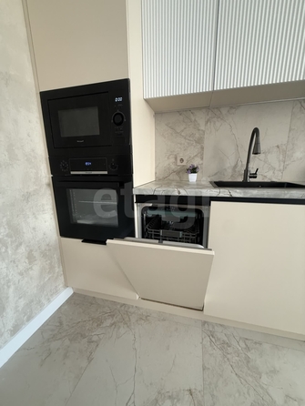 
  Продается 1-комн. квартира 60.1 м². Фото 7.