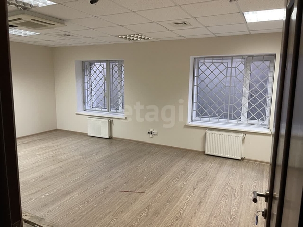 
  Продается офис 2212 м². Фото 25.