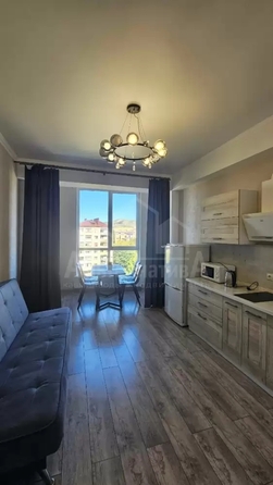 
  Сдается 1-комн. квартира 50 м². Фото 1.
