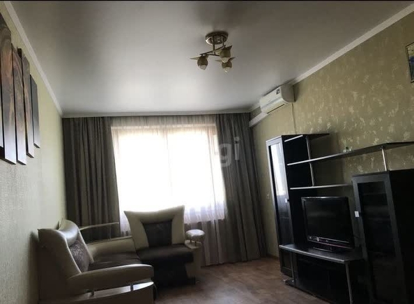 
   Продам 1-комнатную, 36.6 м², Пирогова ул, 32

. Фото 1.