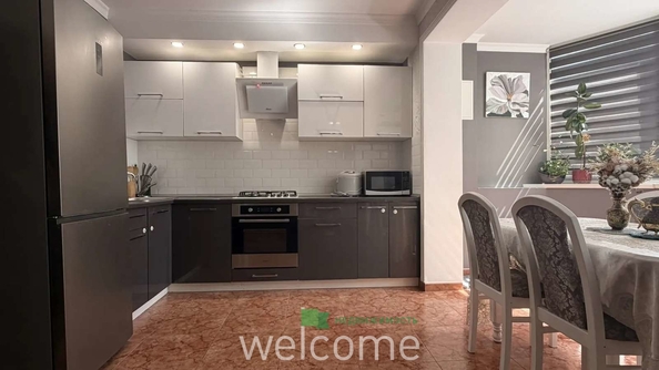 
  Продается 2-комн. квартира 83.3 м². Фото 1.
