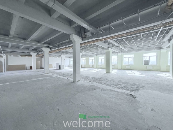 
  Сдается универсальное помещение 550 м². Фото 1.