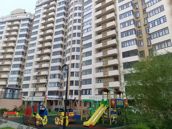 
  Продается 2-комн. квартира 66.8 м². Фото 1.