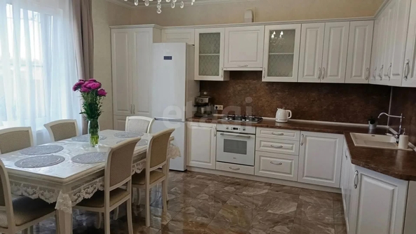 
  Продается дом 180 м². Фото 1.