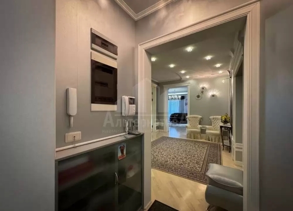 
  Продается 3-комн. квартира 200 м². Фото 25.