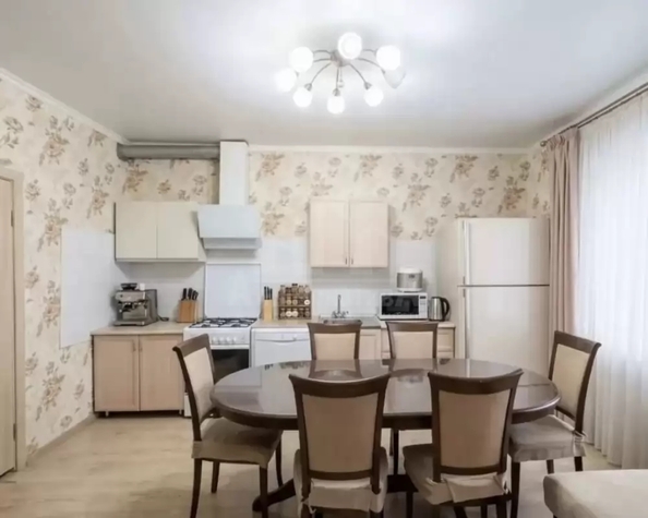 
  Продается 3-комн. квартира 64 м². Фото 1.