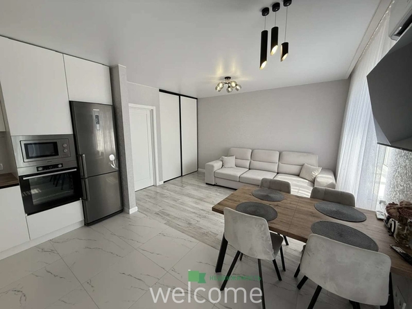 
  Продается 2-комн. квартира 71.6 м². Фото 2.