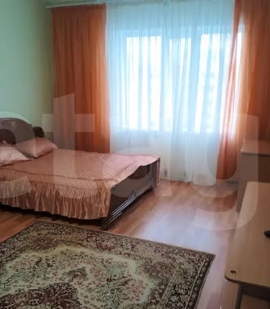 
  Сдается 1-комн. квартира 65 м². Фото 3.