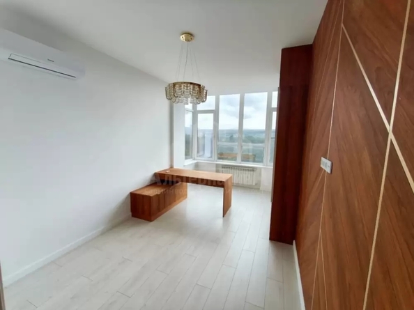 
  Продается 3-комн. квартира 198.2 м². Фото 12.