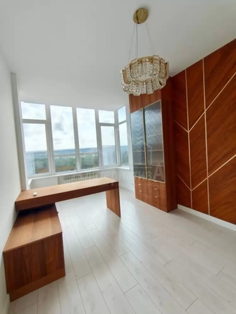 
  Продается 3-комн. квартира 198.2 м². Фото 13.