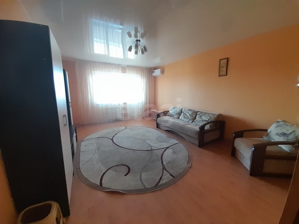 
  Сдается 1-комн. квартира 63 м². Фото 1.