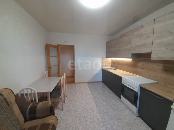 
  Сдается 1-комн. квартира 63 м². Фото 2.