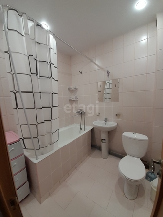 
  Сдается 1-комн. квартира 63 м². Фото 14.