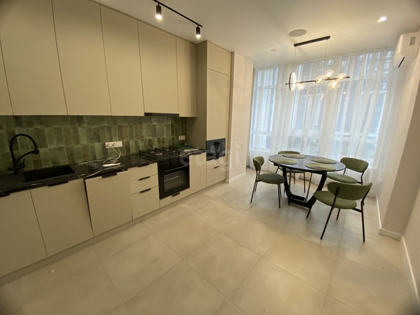 
  Продается 2-комн. квартира 60 м², в ЖК Высота, литер 2.1. Фото 1.