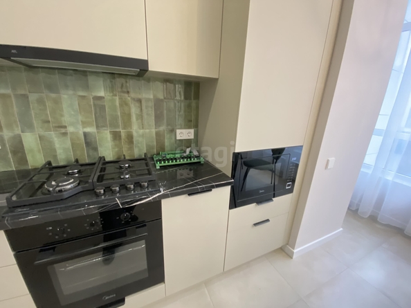 
  Продается 2-комн. квартира 60 м², в ЖК Высота, литер 2.1. Фото 6.
