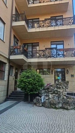 
  Сдается 3-комн. квартира 101 м². Фото 1.