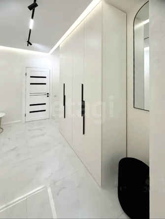 
  Сдается 1-комн. квартира 50 м². Фото 8.