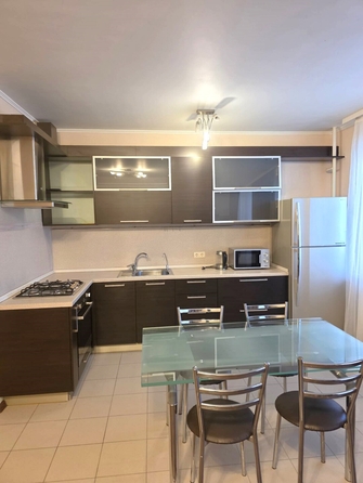 
  Сдается 2-комн. квартира 74 м². Фото 2.