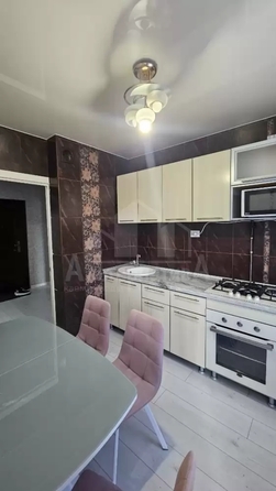 
  Сдается 2-комн. квартира 55 м². Фото 1.