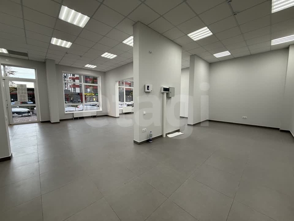 
  Сдается универсальное помещение 100 м², в ЖК Красный металлист, дом 2. Фото 1.
