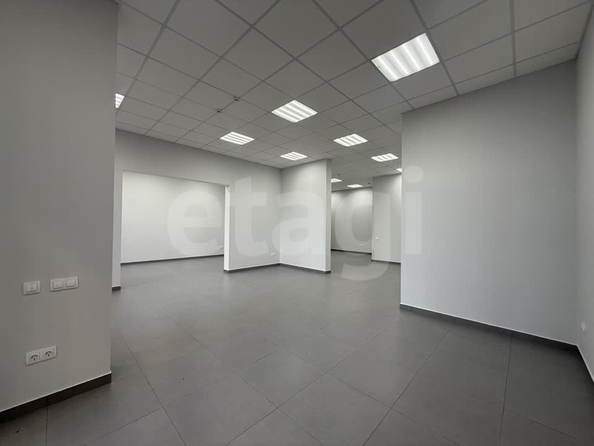 
  Сдается универсальное помещение 100 м², в ЖК Красный металлист, дом 2. Фото 7.