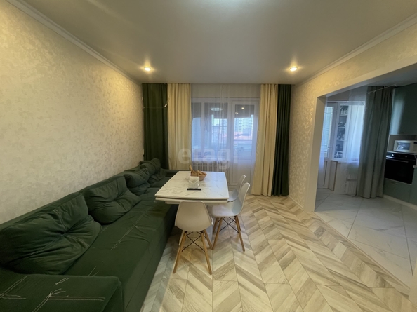 
  Продается 4-комн. квартира 75 м². Фото 1.