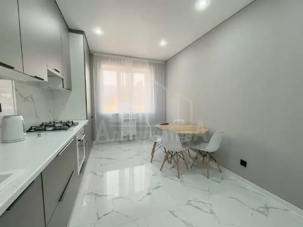 
  Продается 2-комн. квартира 60 м². Фото 2.