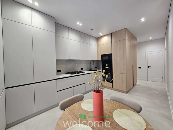 
  Продается 2-комн. квартира 68 м². Фото 6.
