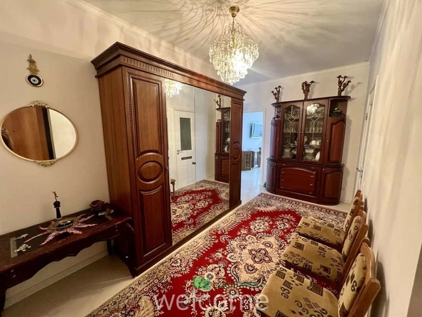 
  Продается 2-комн. квартира 65 м². Фото 2.