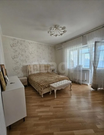 
  Продается 3-комн. квартира 148 м². Фото 1.