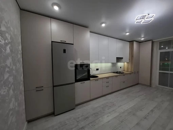 
  Продается 2-комн. квартира 63 м², в ЖК Высота, литер 4.1. Фото 2.