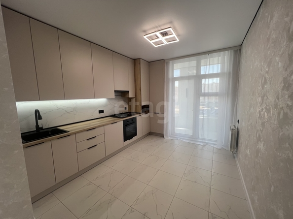 
  Продается 2-комн. квартира 64 м². Фото 2.