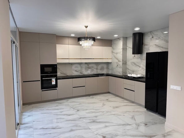 
  Продается 3-комн. квартира 84 м², в ЖК Суворов, дом 3.1. Фото 1.