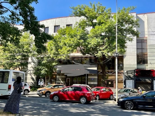 
  Продается универсальное помещение 334.1 м². Фото 3.